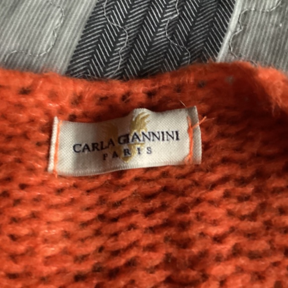 CARLA GIANINNI PARIS OVERSIZED BOXY V NECK ‘KARMA’ ORANGE KNIT SWEATER - Picture 5 of 12